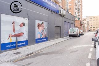Local Comercial a Calle Virgen de la Consolación