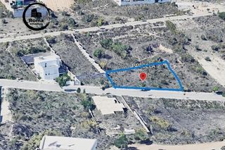 Terreny residencial a Calle gredos 166. Parcela en los altos de la zubia 773m2