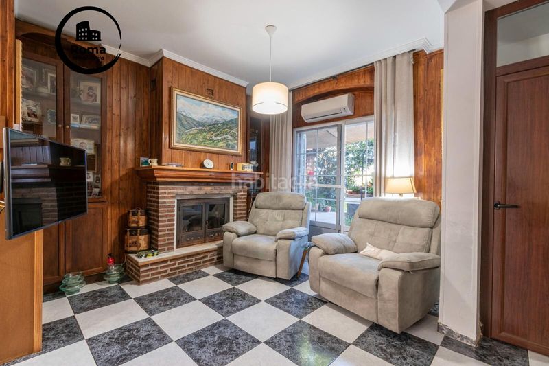 Foto f819f2ff-f916-44d0-8a1c-836d30b91fc2. Casa amb piscina a Purchil Vegas del Genil