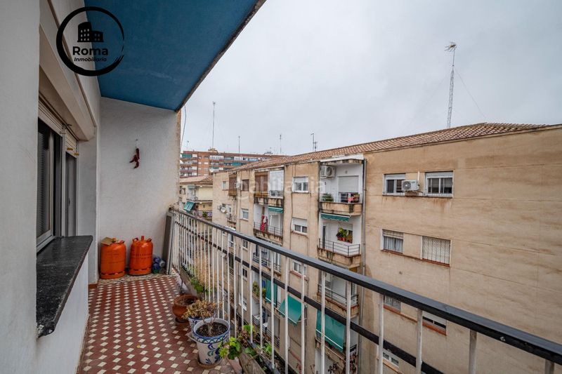 Foto bfaf0bab-54e5-4653-ba95-b012faecc084. Pis a Barrio de Zaidín Granada