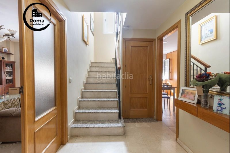 Foto 4deaac9e-d092-4b26-9803-98ddaef36dbe. Casa aparellada amb calefacció aparcament a Albolote