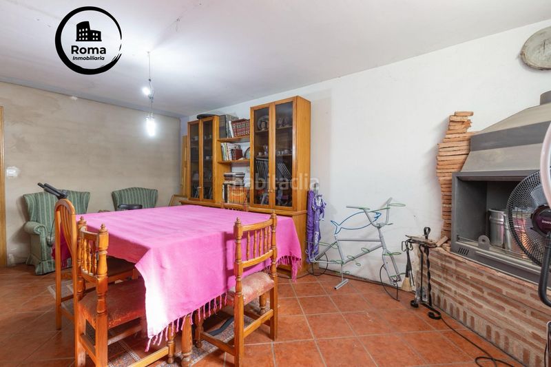 Foto d0f5ec80-845c-45ab-9458-98597cfd93d4. Casa aparellada amb calefacció aparcament a Albolote