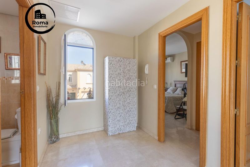 Foto f7222d3a-0413-478a-b0b2-7d7691187e23. Casa aparellada amb calefacció aparcament a Albolote