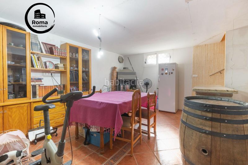 Foto fd543833-1258-49be-a71c-732a9e562cef. Casa aparellada amb calefacció aparcament a Albolote