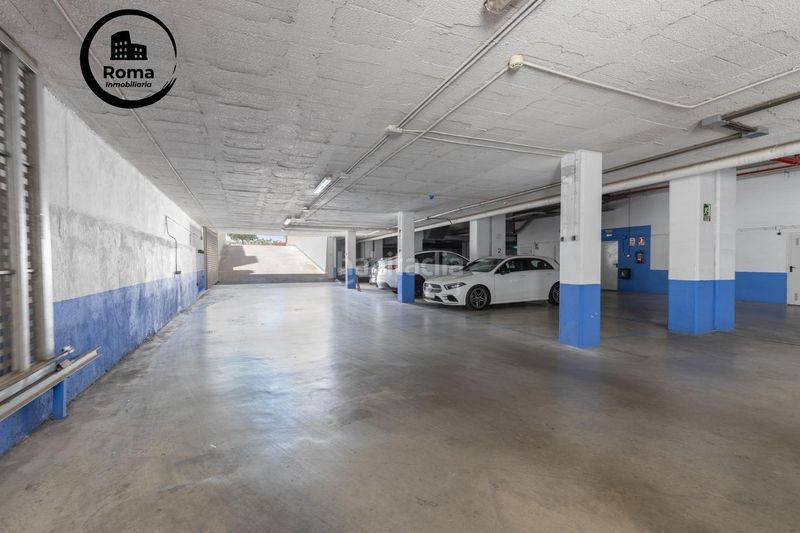 Foto 1c395846-8cd9-4eb0-b0bb-0129963f9c3d. Parking voiture dans pasaje de la ciencia 1 dans San Antón Armilla