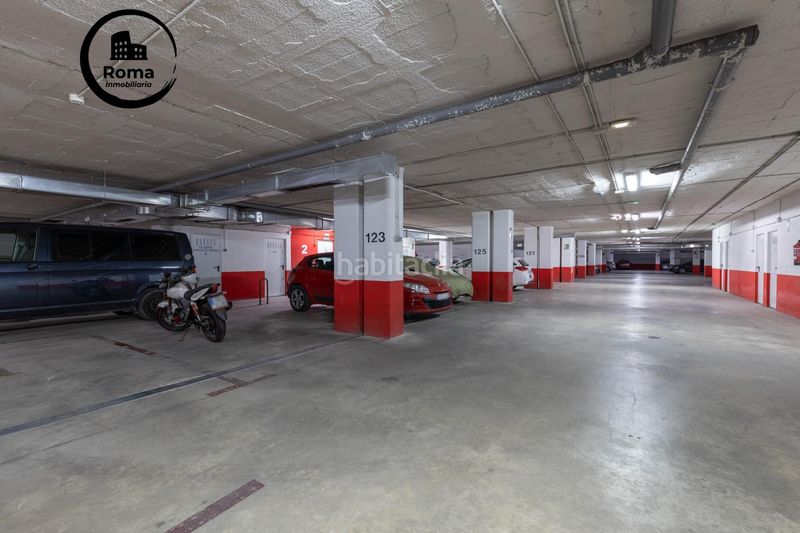 Foto c9c799e9-8b1a-4e09-b056-8b0210dbf8a4. Parking voiture dans pasaje de la ciencia 1 dans San Antón Armilla