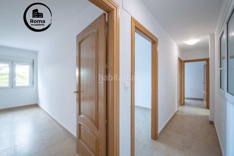 Foto ec40b8f0-3bd8-4e1b-ad1d-48d35f6856d0. Pis amb aparcament a Centro - Sagrario Granada