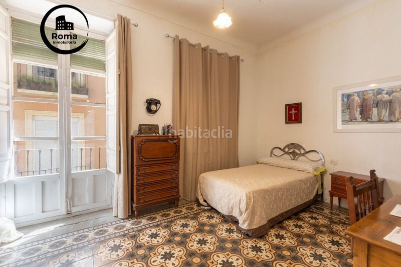 Foto 9c75919c-55c9-4b46-87cb-21be41fbe4d0. Edificio in Centro - Sagrario Granada