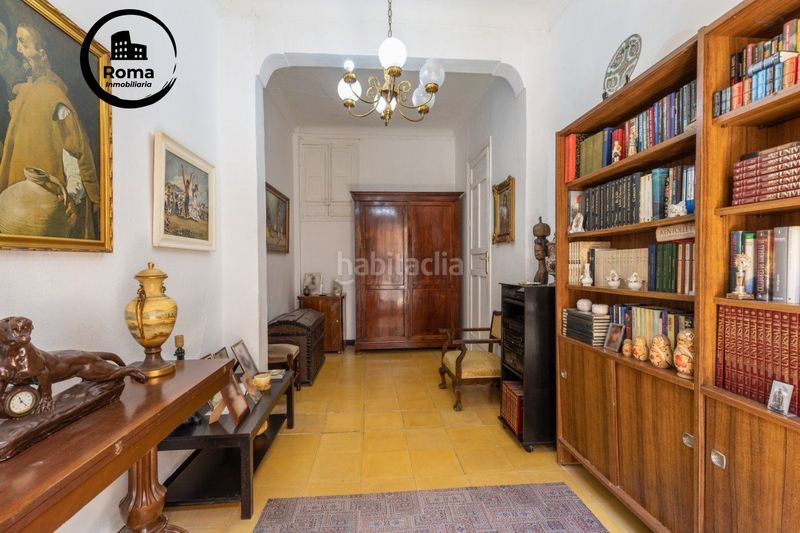 Foto a4862e4a-de4c-4a12-9fb8-34054c36806f. Edifici a Centro - Sagrario Granada