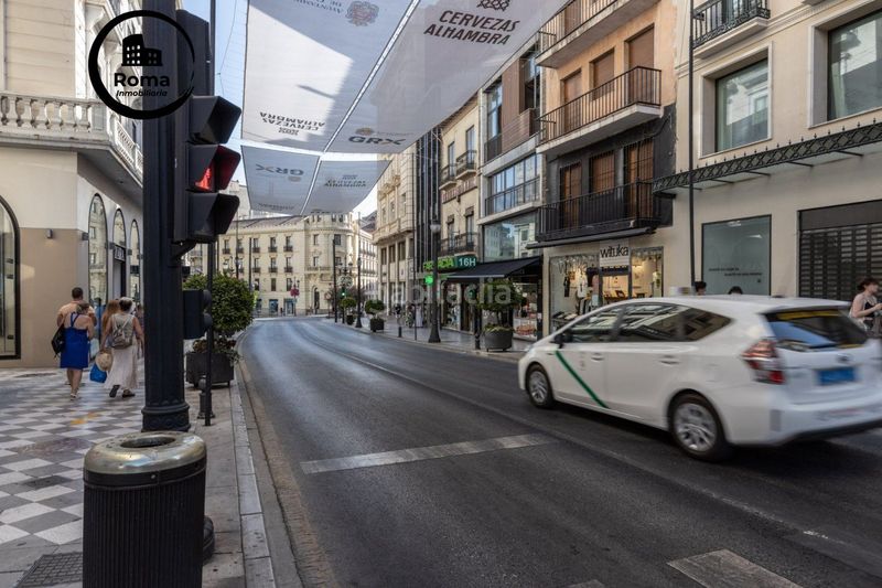 Foto d911825f-55f6-4c7d-ba9c-3acd8bb9fc71. Edifici a Centro - Sagrario Granada