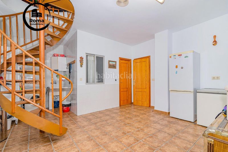 Foto 0a0e10bb-453a-4d66-9a32-568910c49c5c. Xalet amb aparcament piscina a Peligros