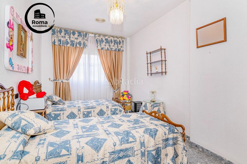 Foto 1a1a6f8f-da1a-4973-94d7-b2e88f6bed46. Xalet amb aparcament piscina a Peligros