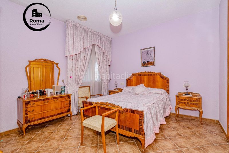 Foto a5a28770-f8fa-4f5f-a20d-588cf76e1224. Xalet amb aparcament piscina a Peligros