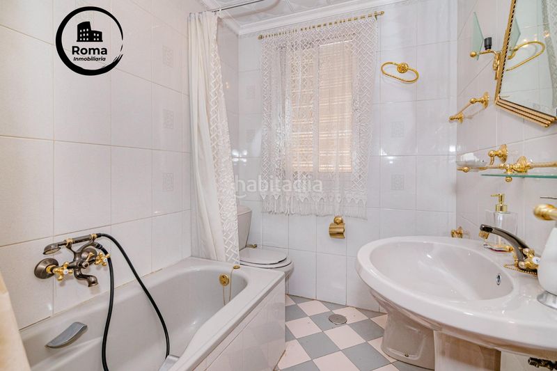 Foto bab4a235-9703-4198-907c-dc1c420e9f2b. Xalet amb aparcament piscina a Peligros