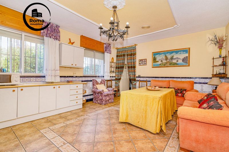 Foto cc8502fb-29c1-4000-9b90-c97f2985f4cb. Xalet amb aparcament piscina a Peligros