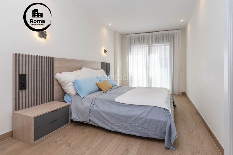 Foto b2fb02c1-e91a-4550-bdd7-2f3157ca54ed. Casa adossada amb aparcament a Albolote