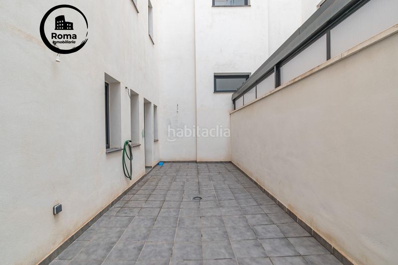 Foto 0988d1b8-7b43-43cd-a529-76dc7d94f957. Pis amb aparcament piscina a San Miguel Armilla