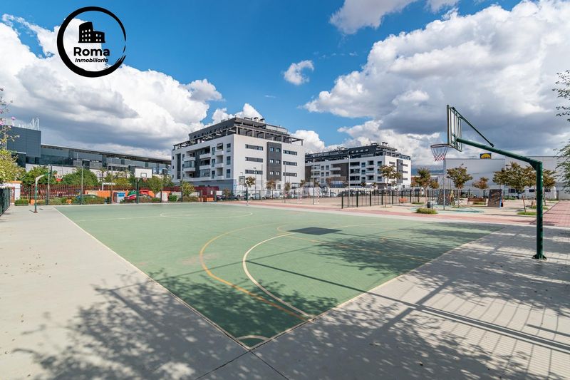 Foto add6216e-aa64-406e-a4c8-5423962416e6. Pis amb aparcament piscina a San Miguel Armilla