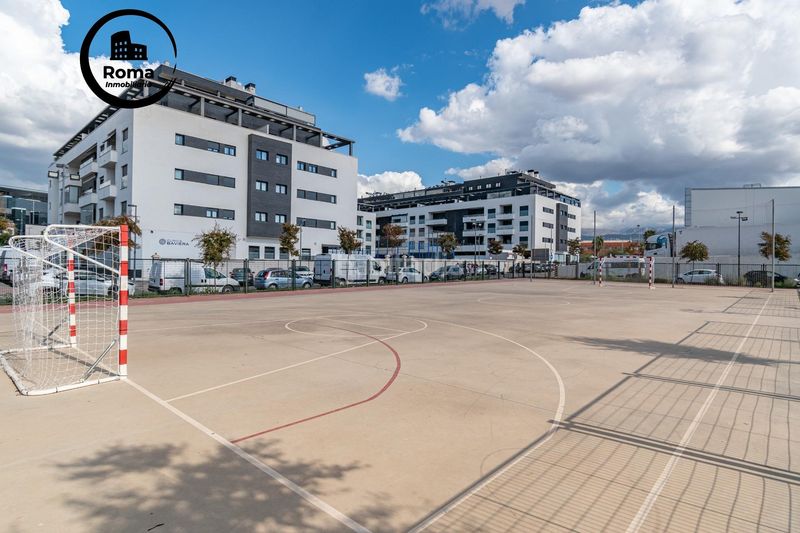 Foto be7e130d-e6d6-40c8-95df-c9e07a2f06d4. Pis amb aparcament piscina a San Miguel Armilla