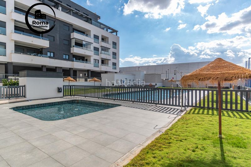 Foto e9ba2001-774d-4afd-9aca-d9bde63b0552. Pis amb aparcament piscina a San Miguel Armilla