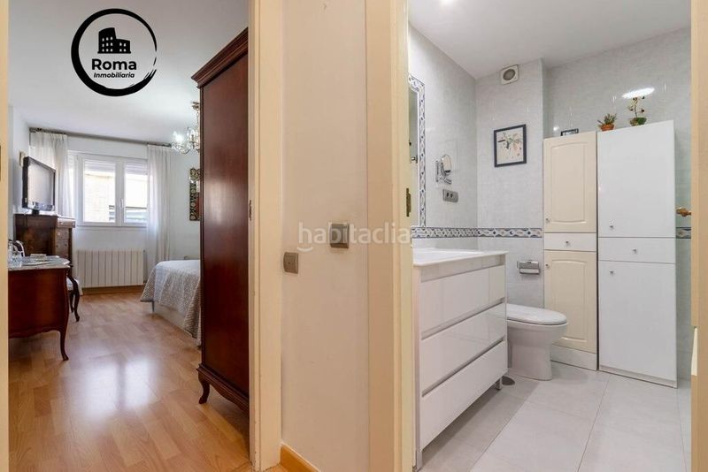 Foto 27ac8cc5-1644-4fc3-881c-033e30bab408. Àtic a Centro - Sagrario Granada