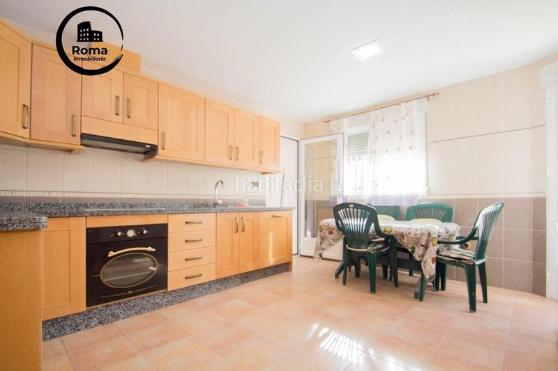 Foto 8d36ec49-5dd2-4a39-bde5-d88085d42c66. Xalet amb aparcament piscina a Güéjar Sierra