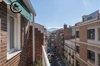 Attico  Calle acera de canasteros. Ático junto a constitución