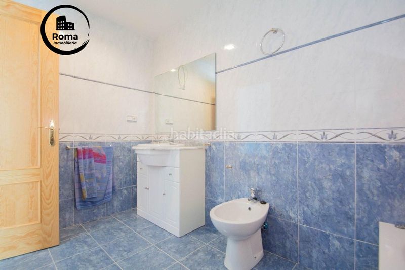 Foto d22ca831-375f-4431-bea6-eda239a98b35. Xalet amb aparcament piscina a Güéjar Sierra