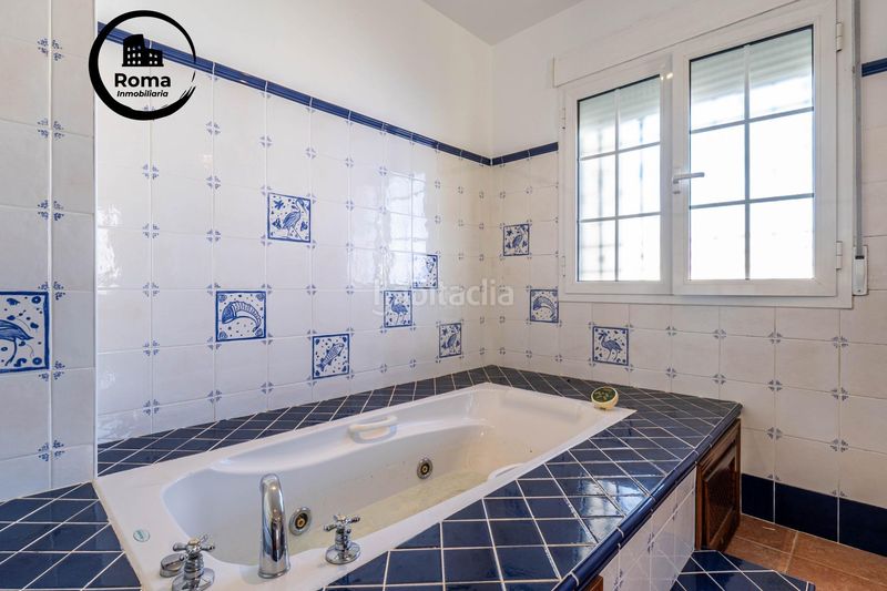 Foto 12dcab08-32c8-459d-b523-b51ecd0a7768. Xalet amb aparcament piscina a Santa Fe