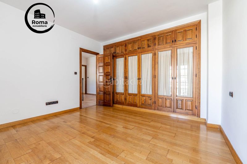 Foto 5d0e17a2-d3ba-489e-a3dd-86578f258706. Xalet amb aparcament piscina a Santa Fe