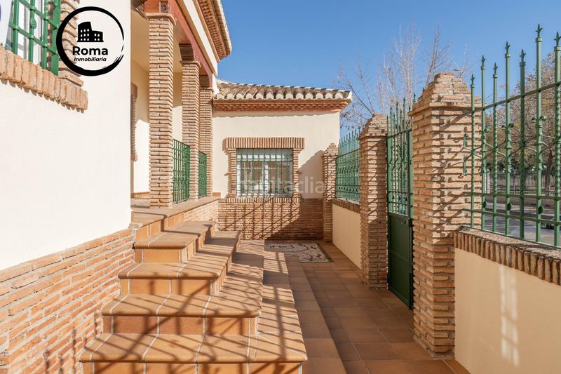 Foto 61c6e303-b488-4246-9f28-ea6fd33b6932. Xalet amb aparcament piscina a Santa Fe