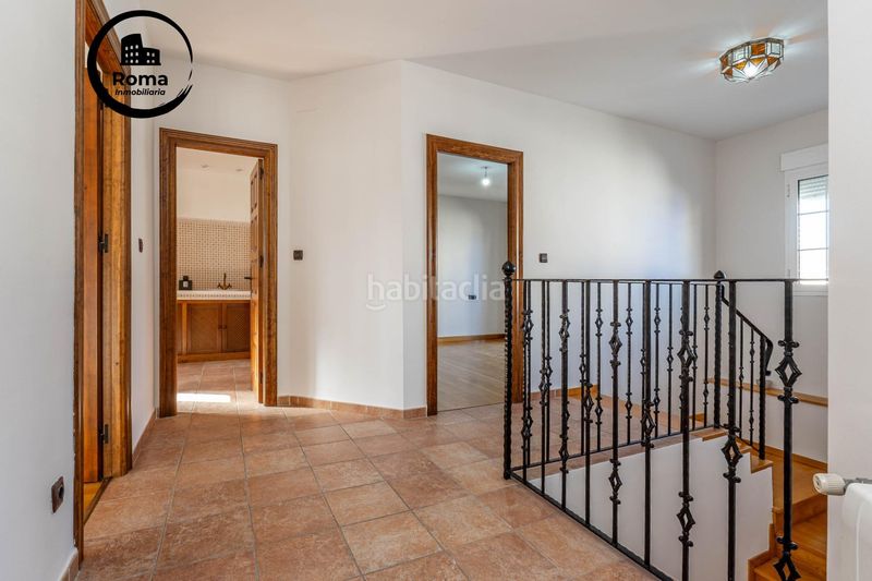 Foto 803f2f6f-8529-41e8-b17a-8faa056ef8c3. Xalet amb aparcament piscina a Santa Fe