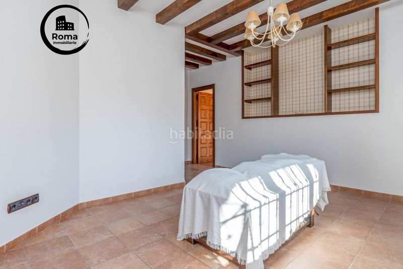 Foto ad12157f-bcaa-4d8b-8a71-5a97c79cc9e4. Xalet amb aparcament piscina a Santa Fe