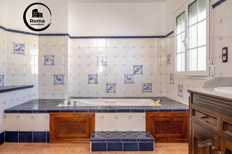 Foto c192e8a7-63ca-40c1-8e4b-763eda8ab9db. Xalet amb aparcament piscina a Santa Fe