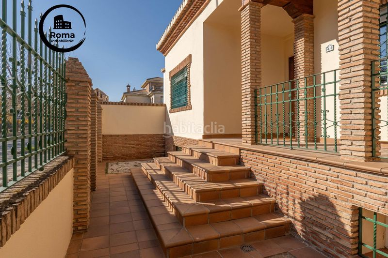 Foto db4676f9-1060-46b5-84d4-c02025856126. Xalet amb aparcament piscina a Santa Fe