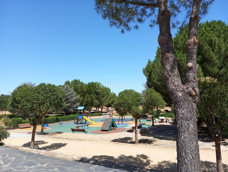 Foto 0721878c-e06c-4017-898e-9ddeb73cf7a6. Xalet amb aparcament piscina a Dílar