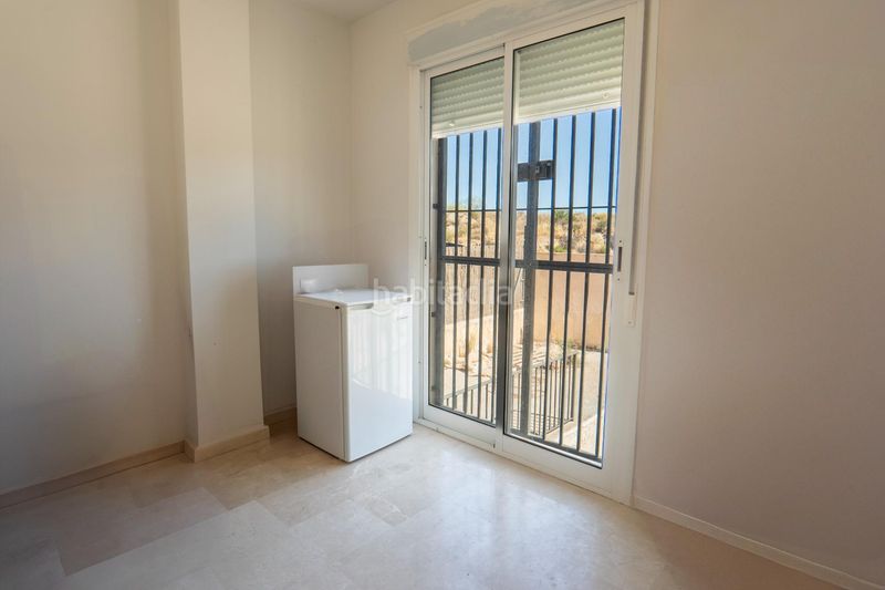 Foto 653df6a8-2f9e-4a66-87d6-9df23adcffda. Xalet amb aparcament piscina a Dílar