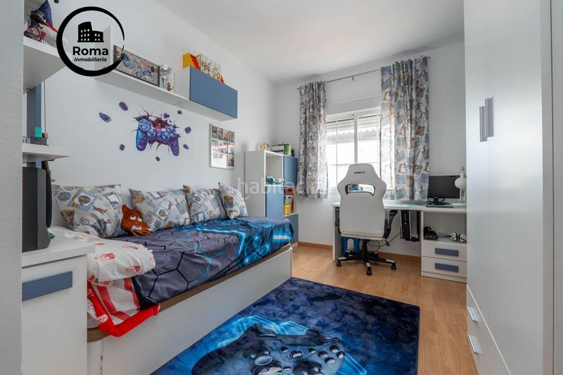 Foto 18f49521-d505-41b7-8386-d03161ac53c0. Casa amb aparcament a Gójar