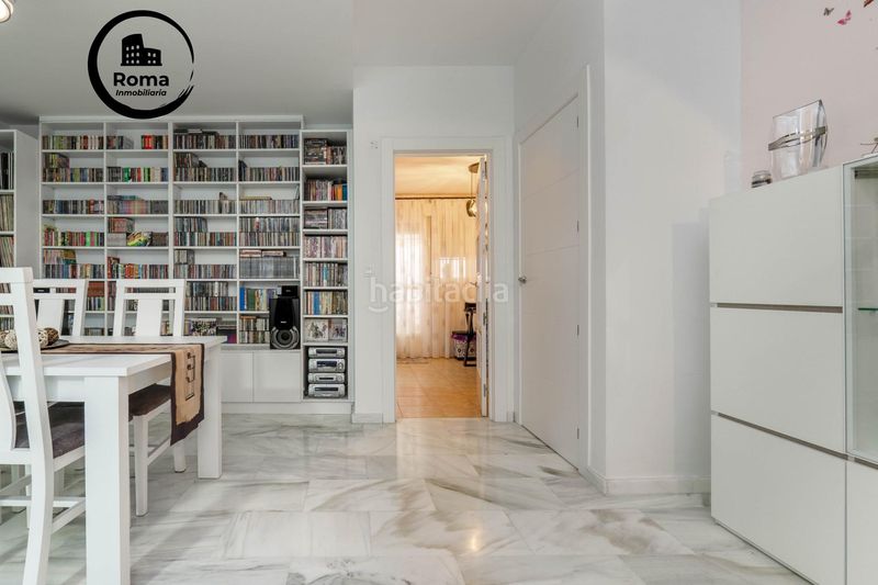 Foto 54badcae-e0e5-46c8-bd9d-ecbd65984a2a. Casa amb aparcament a Gójar