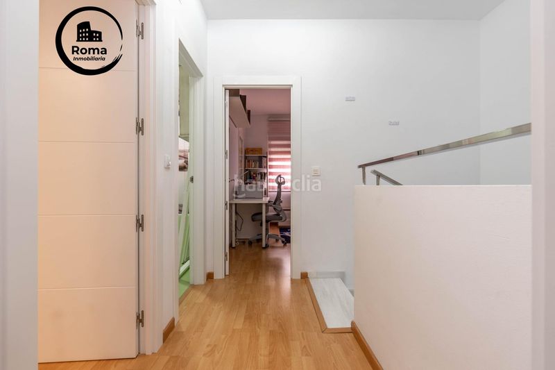 Foto b495c295-12b1-42bb-a572-87bad9c7a3bf. Casa amb aparcament a Gójar