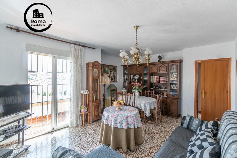 Foto 5b7fda92-6838-4eb7-91cd-7e4dde2e4d89. Casa amb aparcament piscina a Atarfe