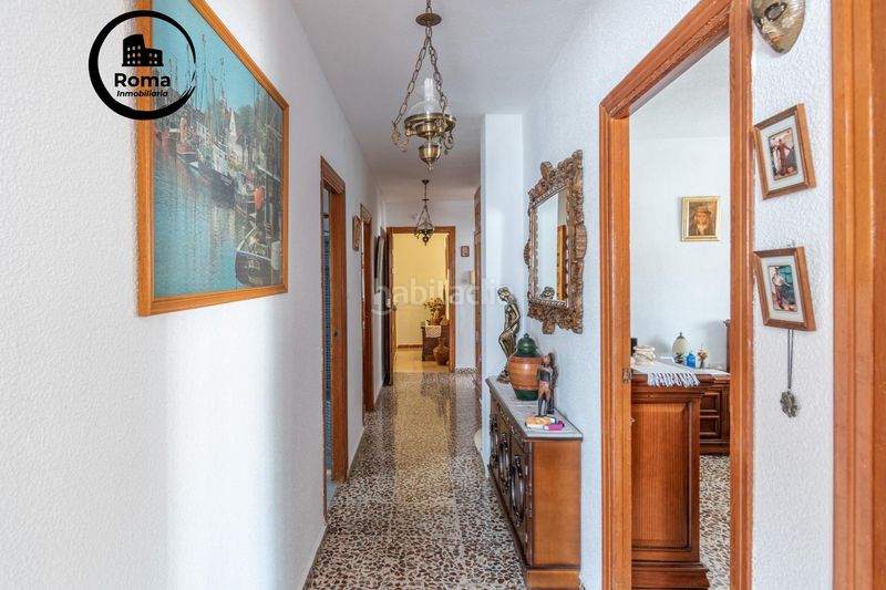 Foto d393e6f9-ff08-47c4-a06c-2421eec965fb. Casa amb aparcament piscina a Atarfe