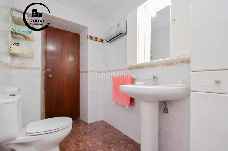 Foto 4a7273f5-548a-4d3c-9a99-160a28ec3925. Casa amb aparcament a Atarfe