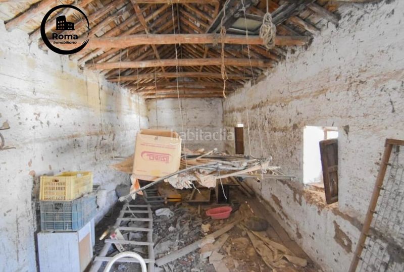 Foto 78cd78fb-6a7e-40fa-b379-dbb7795ebd29. Casa amb aparcament a Atarfe