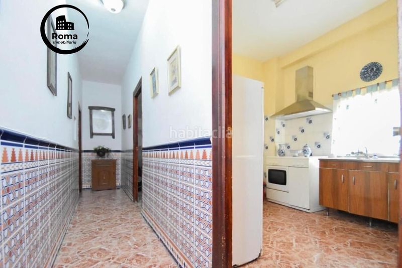 Foto 85d36e67-7cea-4f3a-8690-6da49b838c00. Casa amb aparcament a Atarfe