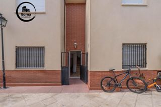 Casa adossada a Ogíjares