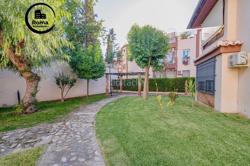 Foto 2c167045-1bbb-43a1-aea2-f322b84352c7. Àtic amb aparcament piscina a La Zubia Ciudad Zubia (La)