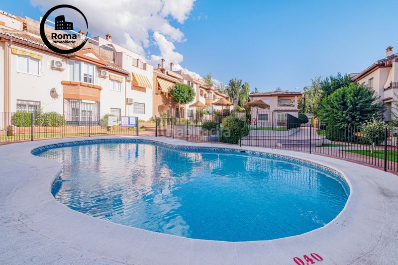 Foto fe0b85cb-455f-4be8-80b6-d6ca84332cfa. Àtic amb aparcament piscina a La Zubia Ciudad Zubia (La)