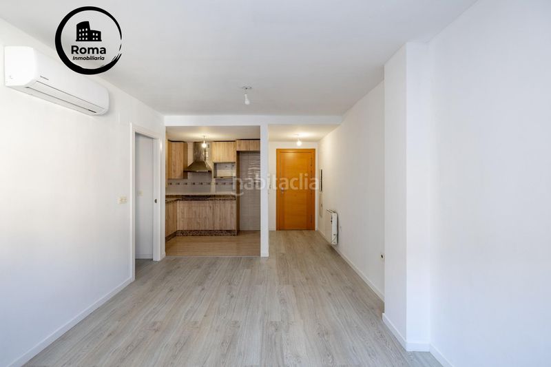 Foto a804e3a7-e3cf-4305-be58-32a55d0bfee8. Pis amb aparcament a Atarfe