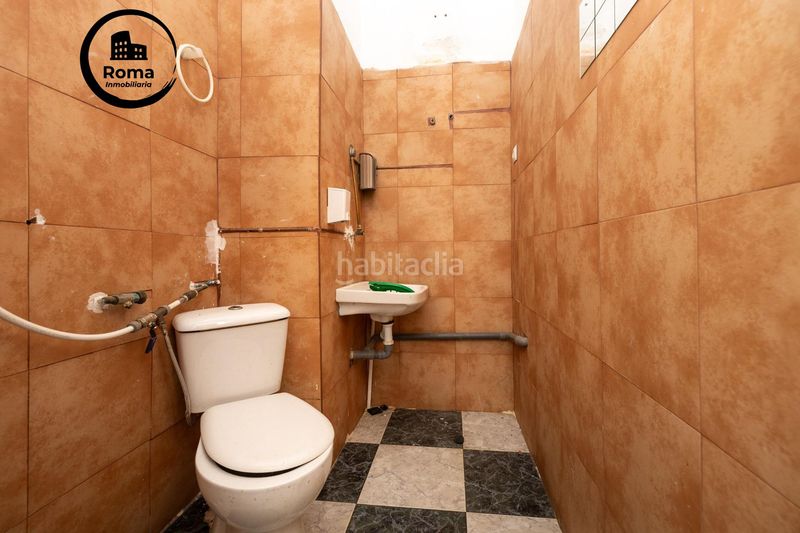 Foto b6b29df9-c412-4d8e-bdca-056928611ba6. Local comercial a Maracena